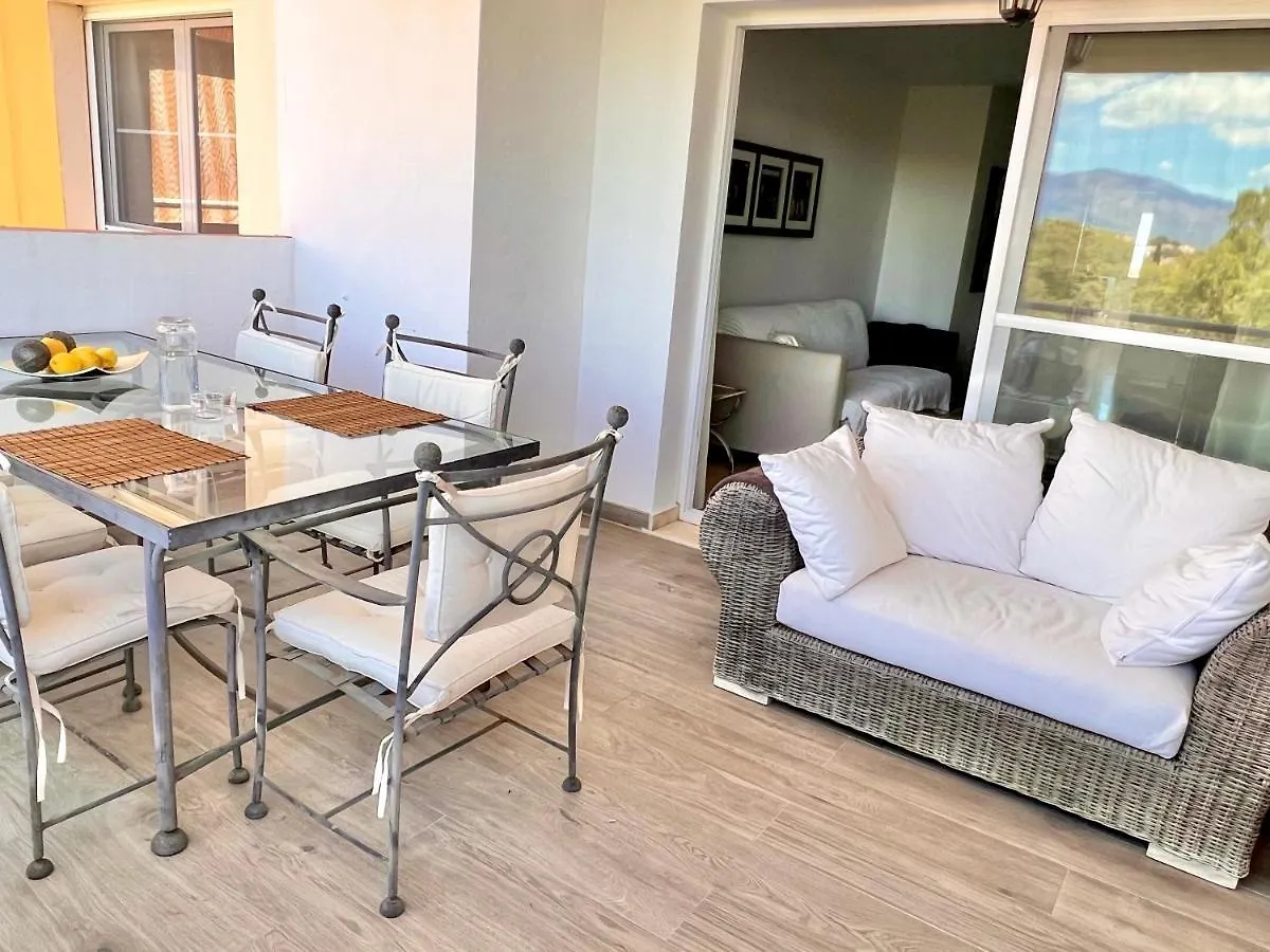 Penthouse /View/Sea/Quiet/Golf/Pool/Atalaya Apartment Estepona
